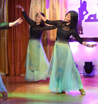 Chinese jazz dance